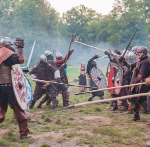 Piknik Klubu Historycznego HIRD - Wikingowie i Słowianie w Bobrzy