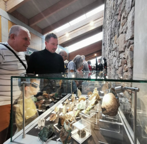 Wystawa “Mistrz i Uczeń czyli Sztafeta Geopokoleń”