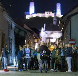 Nocne Zwiedzanie Chęcin