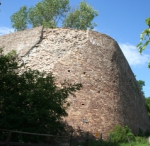 A Retaining Wall in Bobrza