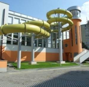 Kryta Pływalnia DELFIN w Kielcach