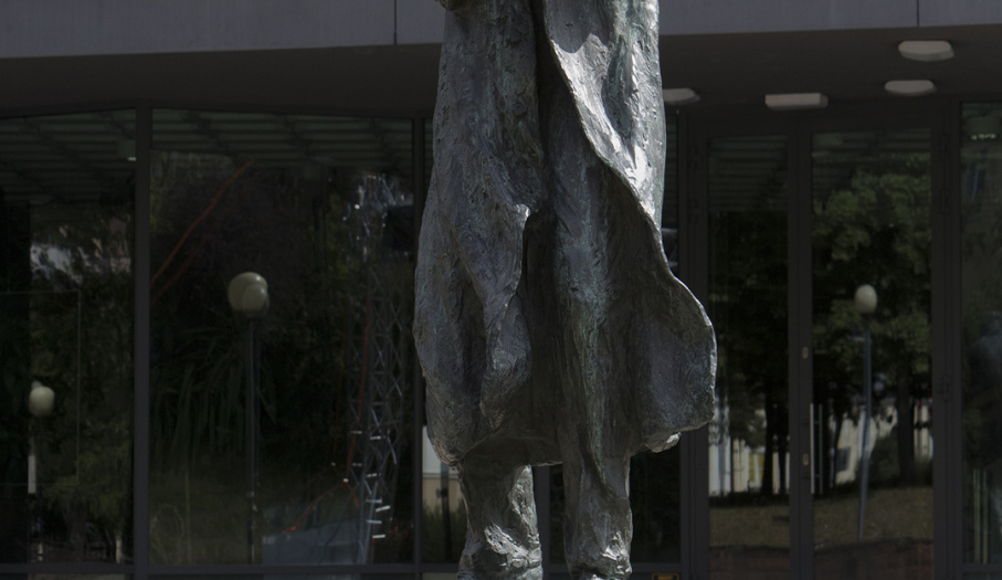 Pomnik Miles Davis przy Kieleckim Centrum Kultury 