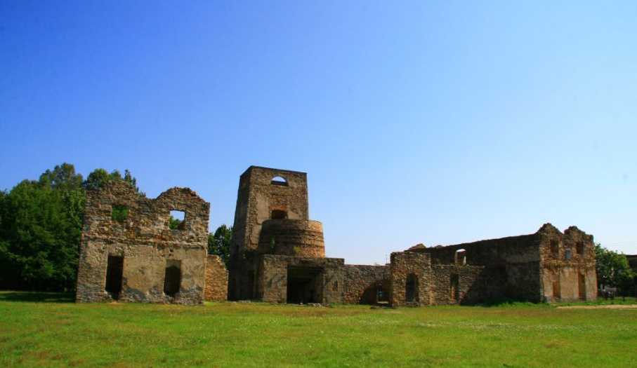 Ruiny huty w Samsonowie