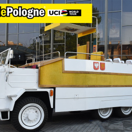 Pojazd Papieski na trasie Tour de Pologne 2020